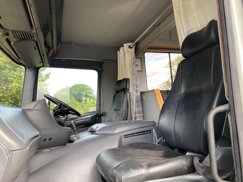 15-527-18 Ton Scania 310 Coach built by Moorhouse.. Stalled for 5/6.. Smart comfortable living.. sleeping for 4. Toilet and shower. VERY SMART!