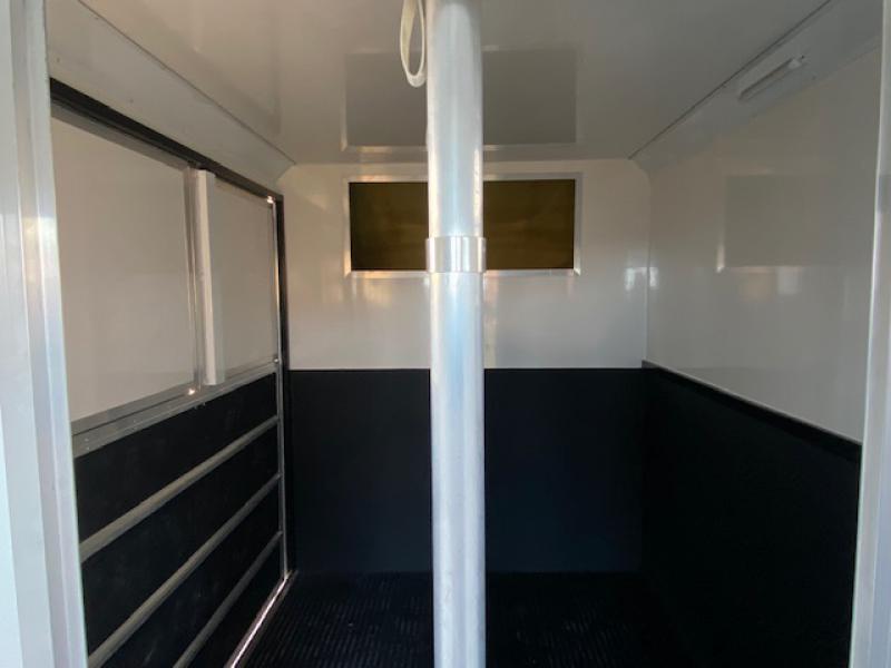 23-459-2015 Peugeot Boxer HDI 3.5 Ton Select Excel long stall model. New Build. Extra long wheel base model. Full wall between horse area and changing area. Finished off in Audi Nardo Grey